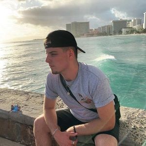 Meet your Posher, Pierre-antoine